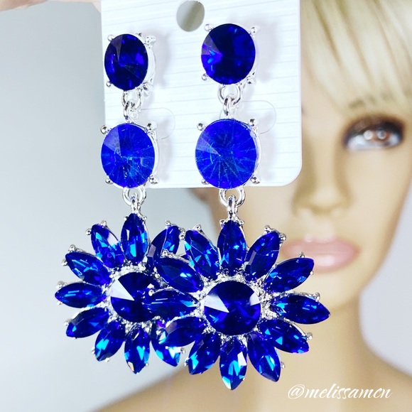 Blue Crystal Dangle Statement Earrings - Picture 3 of 3